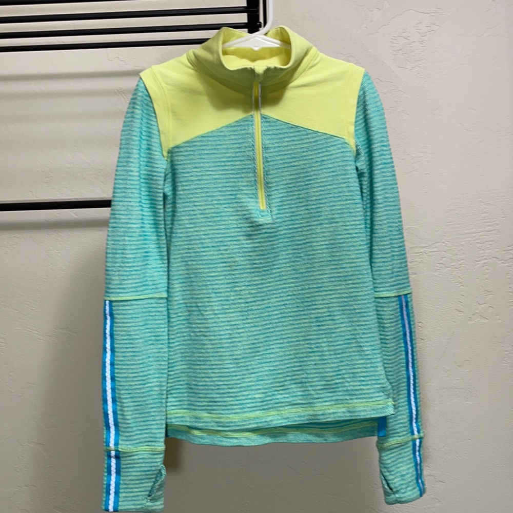 Ivivva by lululemon Glow and Go half zip pullover